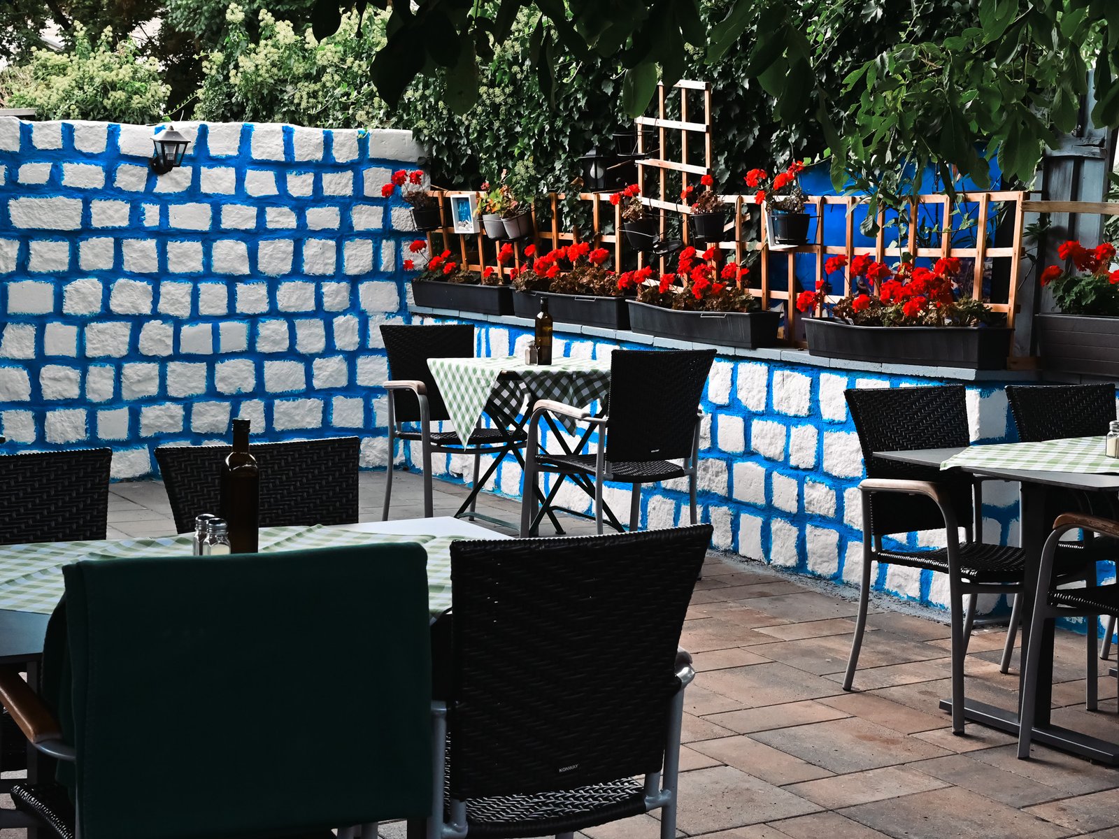 Terrasse der Taverna Der Grieche in Berlin-Friedrichshagen